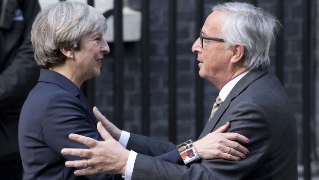 Brexitul, amânat până pe 31 octombrie. Donald Tusk avertizează Marea Britanie - skynewstheresamayjeanclaudejunck-1554969993.jpg