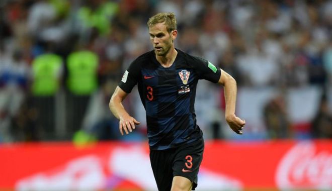 Șoc în fotbal. Un mare jucător suferă de o boală rară, s-a retras subit din activitate - skysportsivanstriniccroatia43940-1534681172.jpg