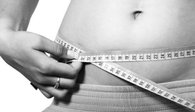 Cum le pune TikTok viaţa în pericol tinerilor preocupaţi să slăbească. Avertismentul unui medic diabetolog - slab-1667740795.jpg