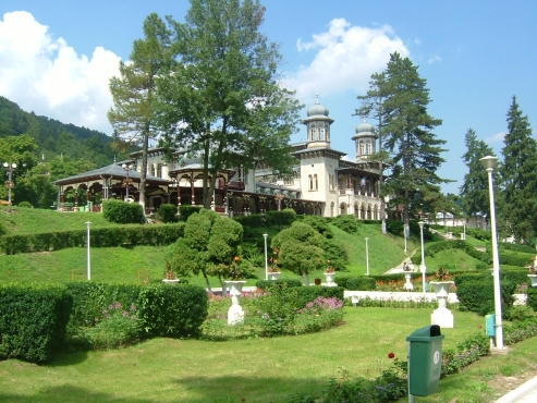 S-a lansat campania de oferte speciale pentru sezonul de toamnă 2013 - slnicmoldova-1379674386.jpg