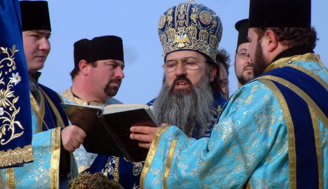 Slujbă arhierească la mănăstirea 