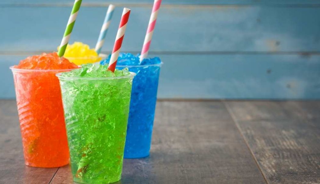 Fetiță de patru ani, dusă inconștientă la spital după ce a consumat o băutură populară - slushy-1742389386.jpg