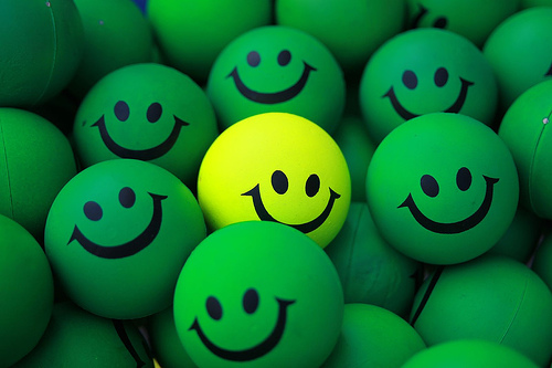 Slujba de duminică - smile-1350682446.jpg