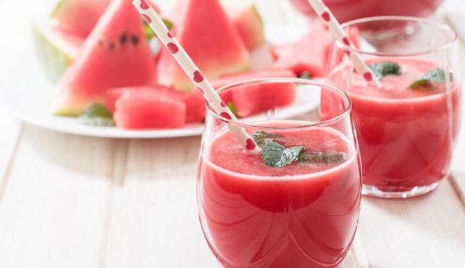 Smoothie cu pepene roșu. Hidratant și revigorant - smoothiedepepene-1498131682.jpg