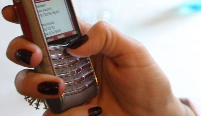 Fermierii constănțeni primesc SMS-uri și e-mailuri de la APIA - sms-1319376297.jpg