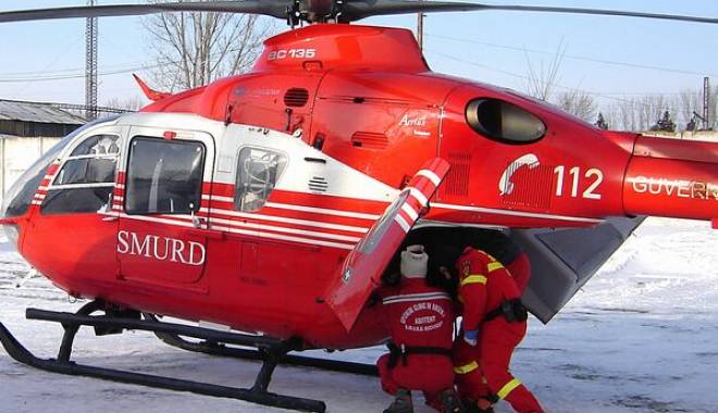 Turiști surprinși de o avalanșă la Bâlea Lac. Un elicopter SMURD intervine - smurd-1422712160.jpg