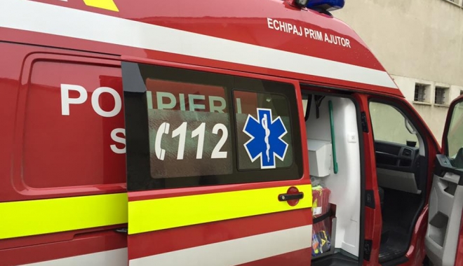 Tânăr de 19 ani, rănit după ce a căzut 30 de metri într-o râpă în Masivul Postăvaru - smurd-1503862622.jpg
