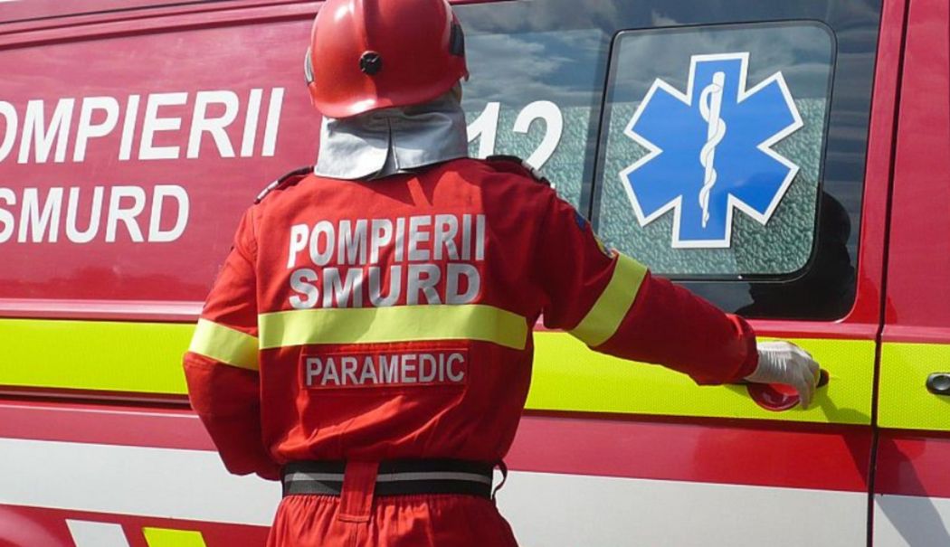 Accident rutier cu două victime, pe bulevardul Aurel Vlaicu! - smurd-interventie-1747121199.jpg