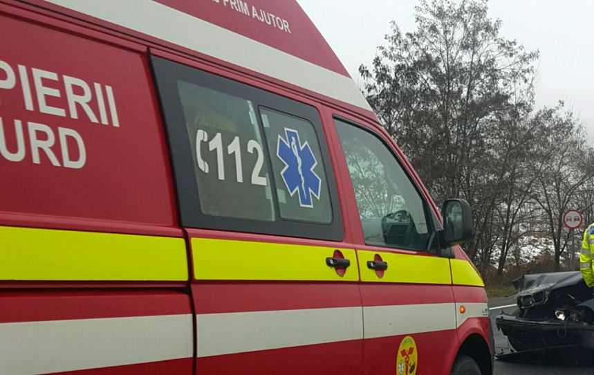 Accident pe A4 spre Ovidiu. O victimă este asistată de SMURD - smurdfoto-1766573492.webp