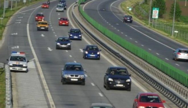 Accident cu trei mașini pe Autostrada Soarelui, o persoană în stare extrem de gravă, TRAFIC RESTRICȚIONAT