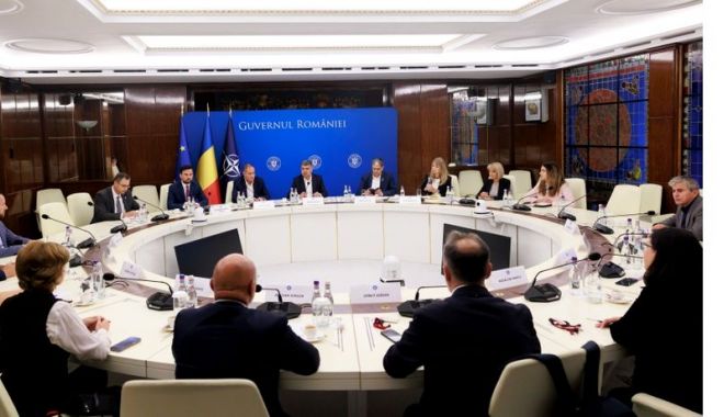 Consultări la Palatul Victoria între premierul Marcel Ciolacu și reprezentanții societății civile