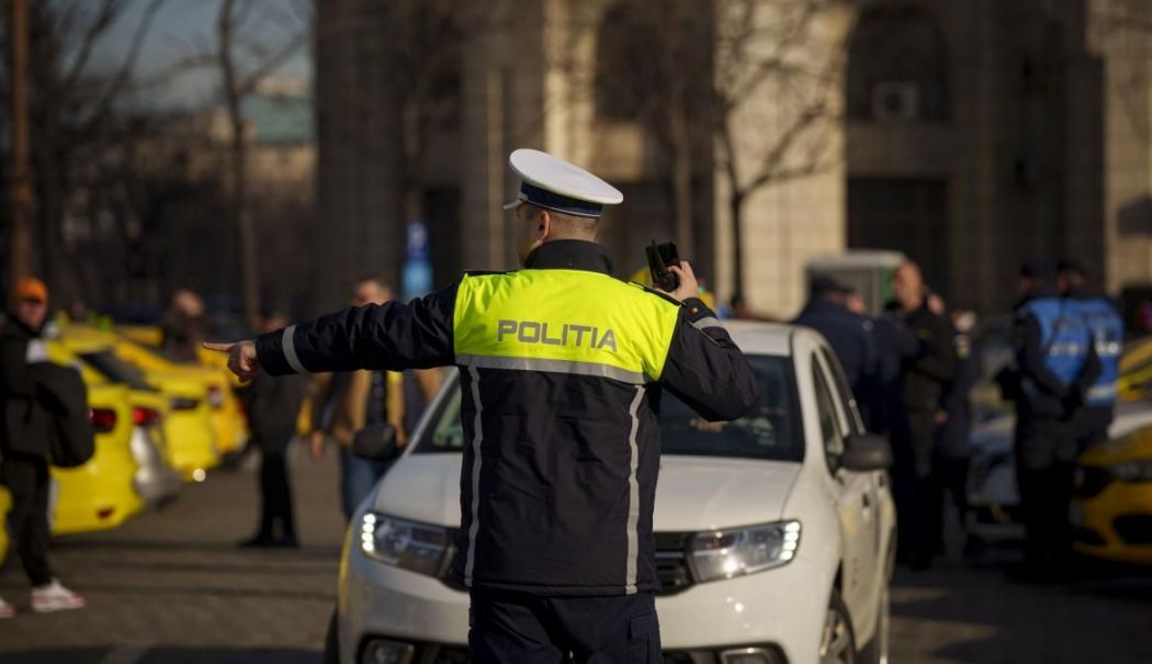 Sancțiuni record pentru un șofer român. A rămas fără permis pentru 300 de zile - sofer-1760336351.jpg