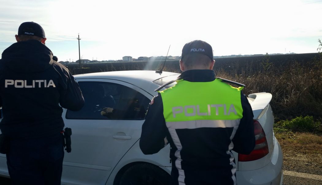 Peste 100 de sancțiuni aplicate de polițiști în prima zi a lunii februarie