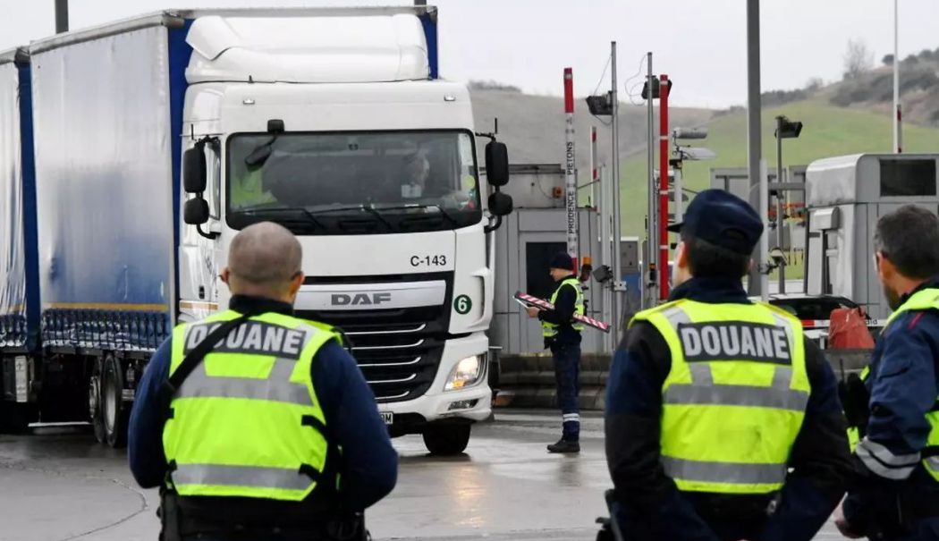 Șofer român de TIR arestat pentru trafic de droguri - sofer-roman-de-tir-1737454359.jpg