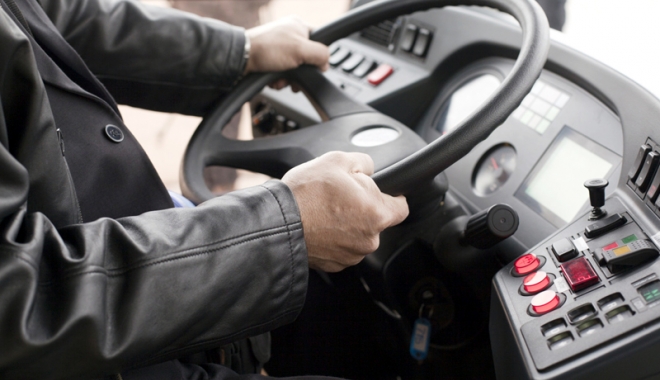 Șofer de autocar beat, prins de polițiști pe Autostrada Soarelui - sofer1-1468861163.jpg