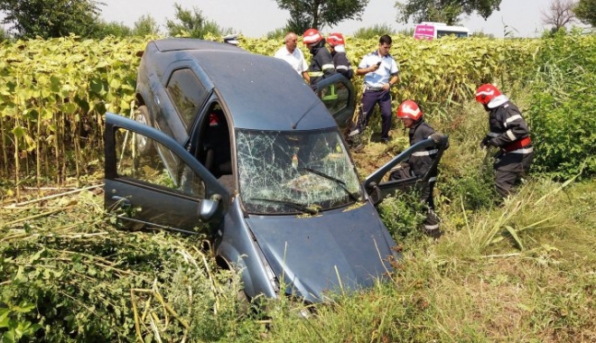 Infarct la volan, pe caniculă. Șofer mort, după ce a pierdut controlul volanului - soferdecedat54709000-1501947313.jpg