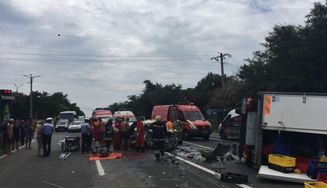 Trafic blocat în sudul litoralului. Cozi de kilometri! - soferi-1531997938.jpg