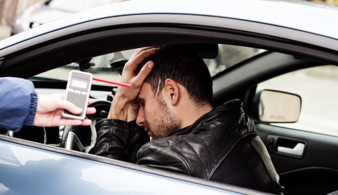 Șoferi beți și fără permise de conducere prinși în trafic - soferi-1579535155.jpg