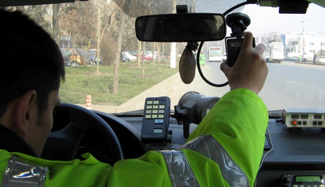 Șoferi, mare atenție! Radarele Poliției vă pândesc toată săptămâna - soferiatentieradare-1408384124.jpg