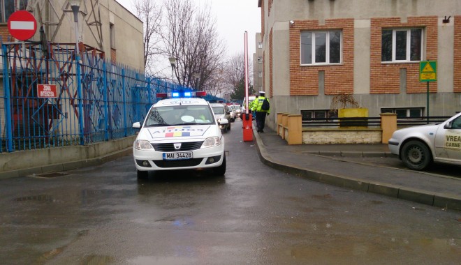 Neatenția în conducere face victime. O persoană, la spital - soferiigrabiti-1408519908.jpg