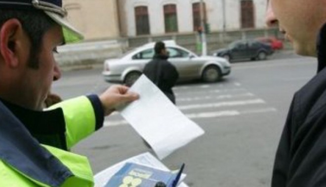 Șoferii pot plăti rovinieta prin SMS și dintr-o altă rețea de telefonie mobilă - soferiipotplatirovinietaprinsms-1386766473.jpg