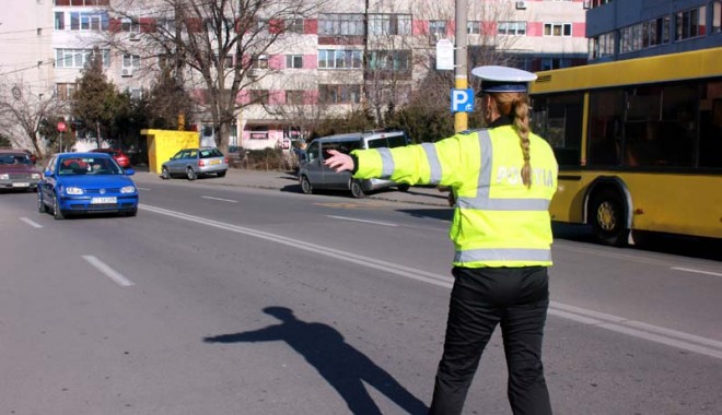 Șoferi penali pe străzile din Constanța - soferipenalipestraziledinct-1393781013.jpg