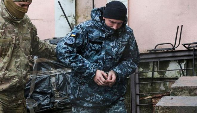 Marinarii ucraineni capturați de ruși au fost puși sub acuzare. Ucraina se pregătește de război - soldat-1543847764.jpg