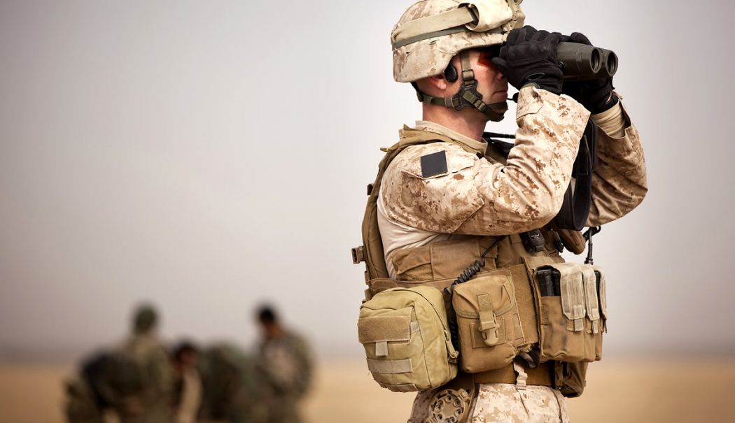 O româncă s-a îndrăgostit online de un soldat american, căruia i-a trimis 7.000 de dolari. Iată cine era bărbatul