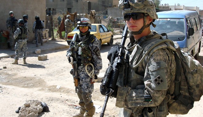 SUA ar vrea să rămână cu soldații în Irak - soldatiirak-1309964826.jpg