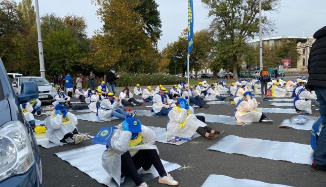 „Solidaritatea Sanitară” protestează din nou în Piața Victoriei - solidaritateasanitaraprotesteaza-1605772324.jpg