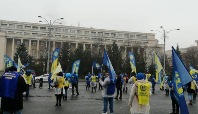Solidaritatea Sanitară și Sanitas strâng semnături pentru greva generală