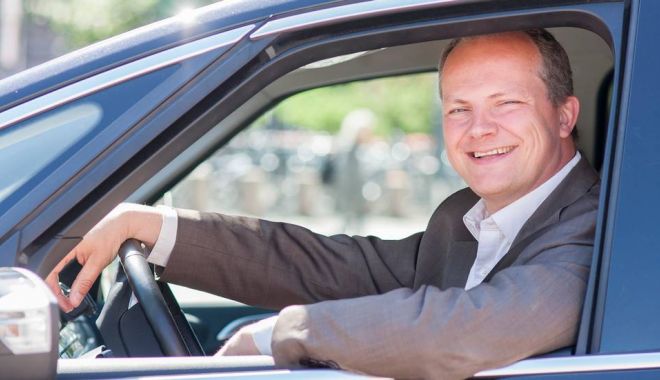 GEST IMPRESIONANT! Ministrul norvegian al transporturilor a demisionat pentru soția sa! - sommerturbildeolsen-1535634563.jpg