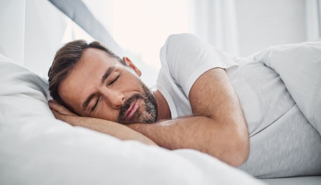 Somnul de prânz după masă aduce sau nu beneficii organismului? - somn2-1637933151.jpg
