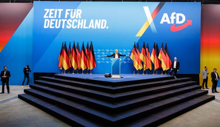 Sondaj: În Germania, AfD se menține pe primul loc în intențiile de vot - sondaj-1783075640.webp