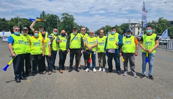Sondaj în rândul polițiștilor: lipsa personalului și asigurarea dotărilor, principalele probleme reclamate - sondajsindicat-1624558166.jpg