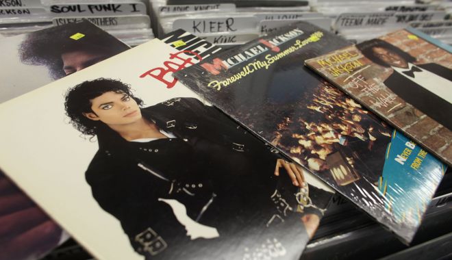 Sony a cumpărat jumătate din catalogul muzical al lui Michael Jackson - sony-a-cumparat-catalogul-muzica-1707759265.jpg