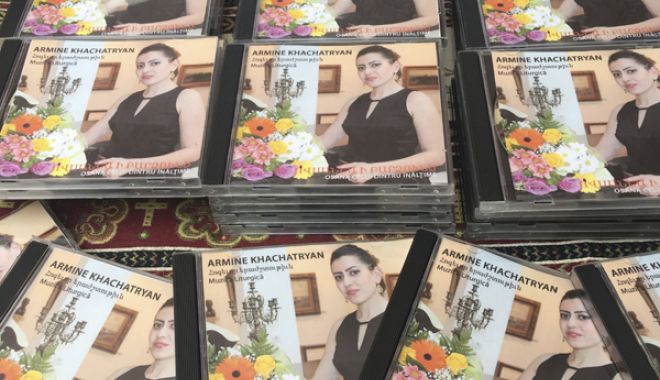 O artistă în plină ascensiune! A urcat  pe scenă la vârsta de 7 ani - sopranabun-1534428193.jpg