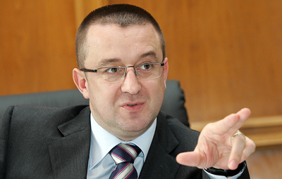 Sorin Blejnar îi cere daune morale de un milion de euro fostei șefe a Vămii Prahova - sorinblejnar-1358266751.jpg