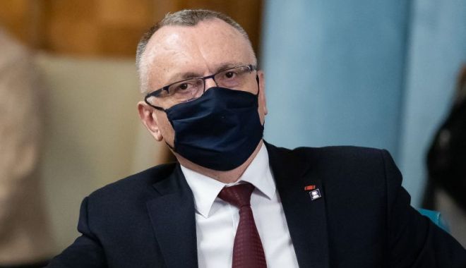 Sorin Cîmpeanu: Concursurile pentru directorii de școli ar putea fi amânate din nou - sorincimpeanu-1623508351.jpg