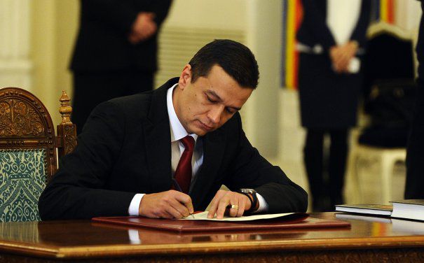 PREMIERUL GRINDEANU: 