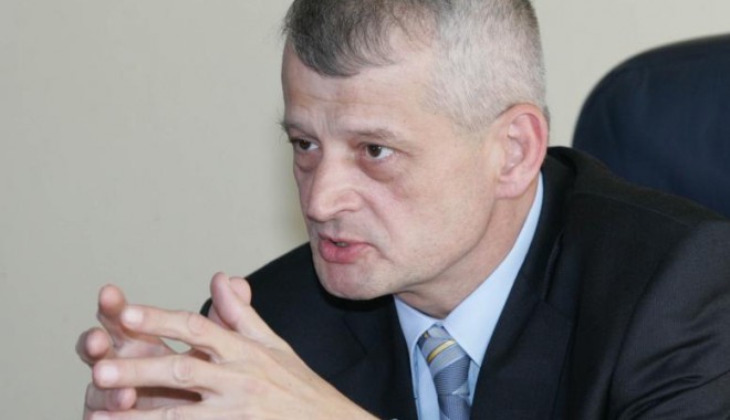 Oprescu, candidat independent la Primăria Capitalei, cu sprijinul USL - sorinopresculat-1316427999.jpg
