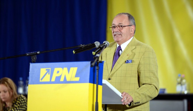 Sorin Roșca Stănescu a pierdut calitatea de senator - sorinroscastanescupierde-1412865197.jpg