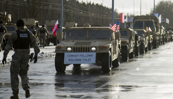 Sosirea militarilor americani, salutată în Polonia - sosirea-1484483604.jpg