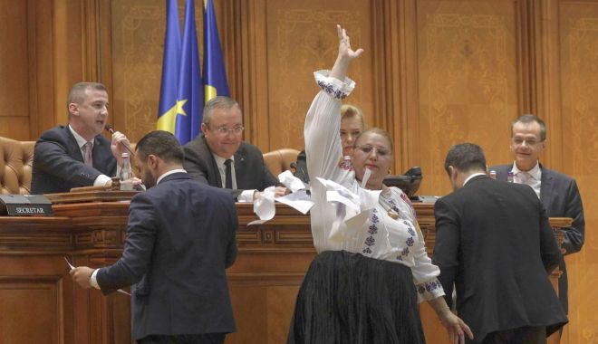 Sancțiuni mai dure pentru scandalagiii din Parlament. Ce riscă aleșii - sosoaca-1687869311.jpg