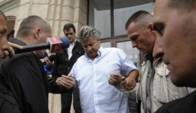 Sorin Ovidiu Vîntu va fi eliberat din penitenciar pe 1 mai - sov-1367076132.jpg