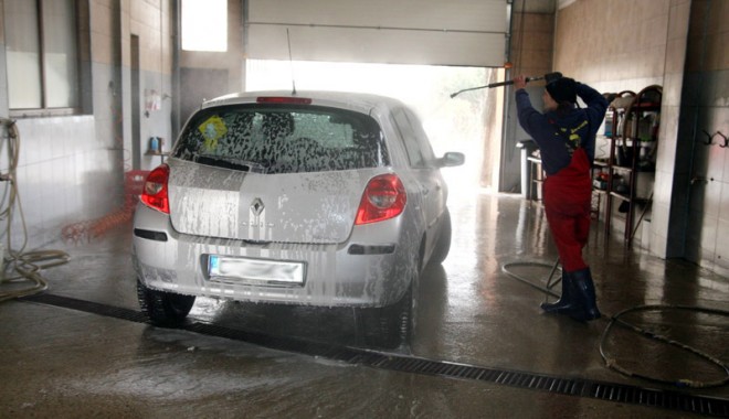 RAJA. O spălătorie auto din Constanța, descoperită cu branșament ilegal la rețeaua de apă - sp-1368788350.jpg
