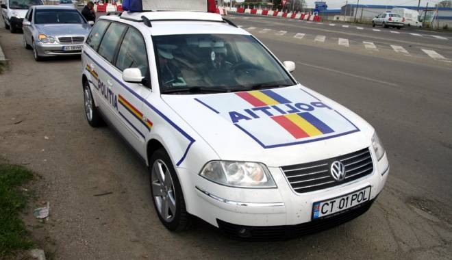 VIDEO / Spaima șoselelor. Recidivist băut și fără permis, la plimbare cu o mașină furată - spaimasoselelor-1438532087.jpg