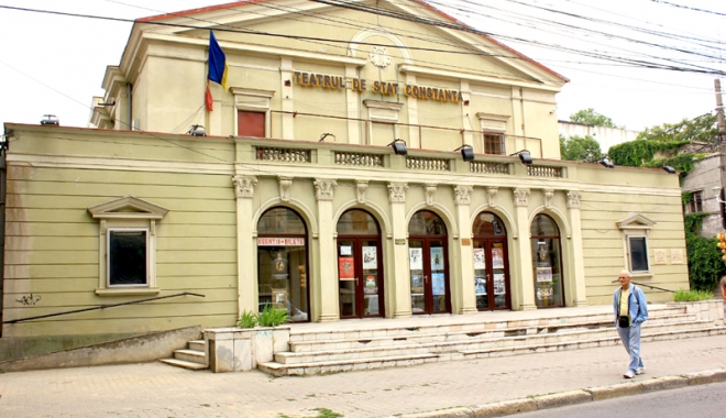 Șase femei în confruntare cu oglinda, la Teatrul de Stat din Constanța - spectacol-1515342706.jpg