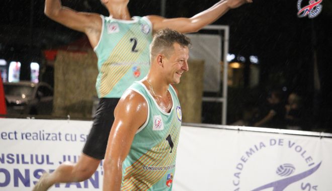 Spectacol în ploaie la Constanța Beach Volleyball Tour - spectacol-1564776913.jpg