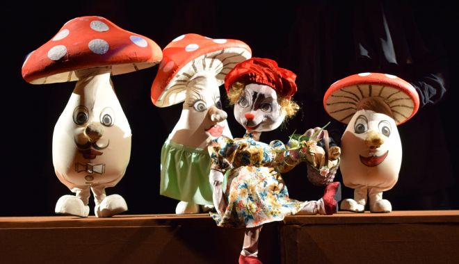 „Răţuşca cea urâtă” şi „Scufiţa Roşie” vin să încânte, din nou, copiii, la teatru - spectacolecopii-1636743060.jpg